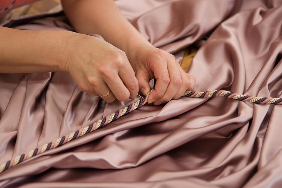 Custom Curtain Tailoring by Roxelonnoe